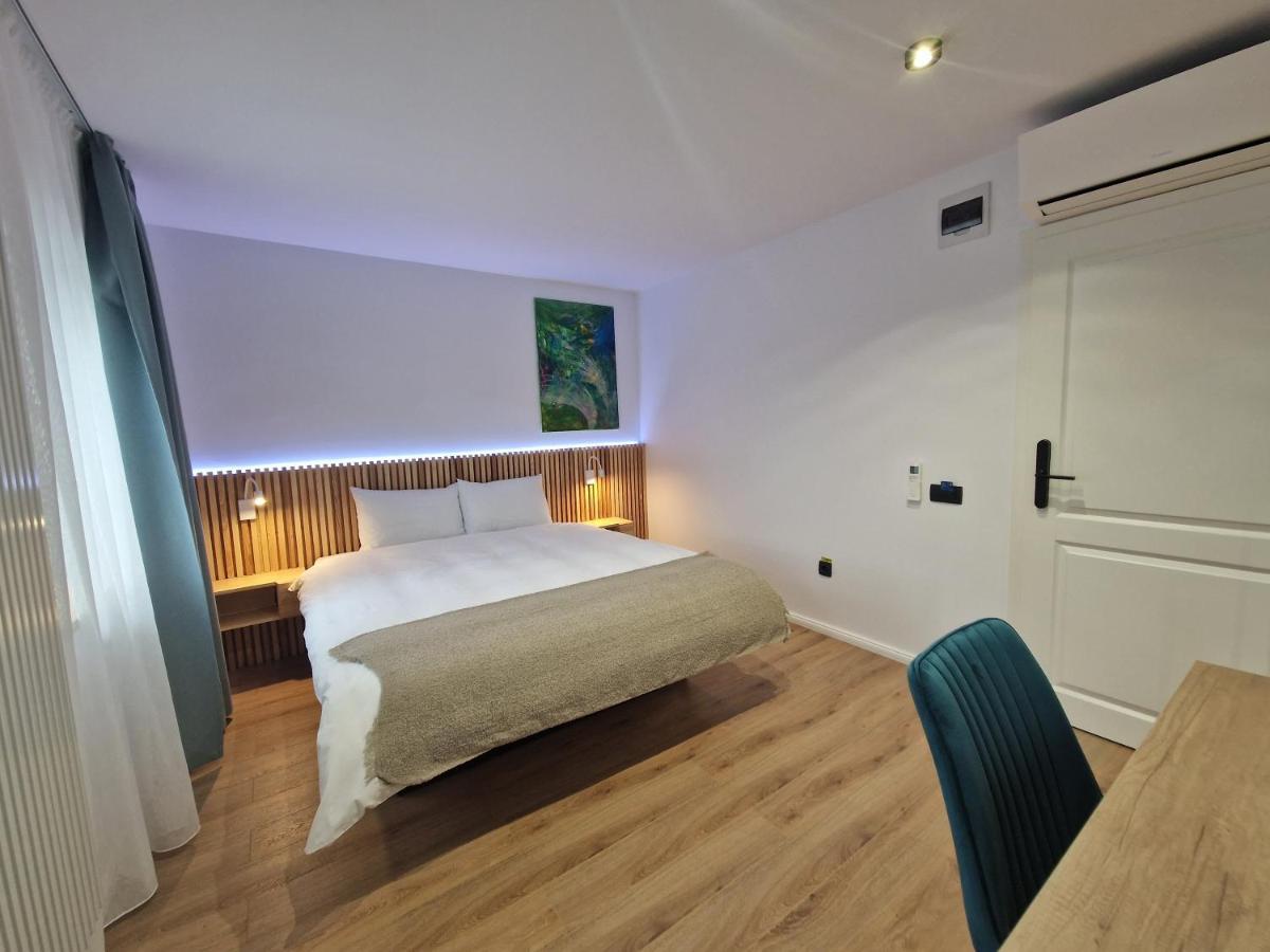 Ra House Hotel Brasov Ngoại thất bức ảnh